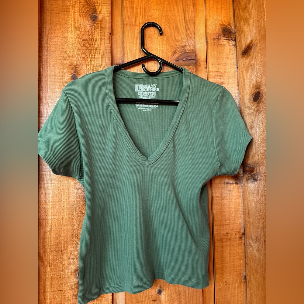 Big Bus Press V-neck Baby Doll Short Sleeve Top